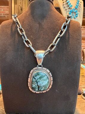 Seraphinite Freeform Pendant with Heavy Link Box Chain